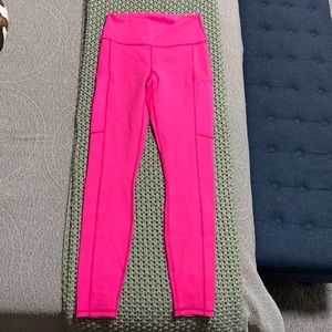 On-the-go High-waisted Leggings in Pink Tropic